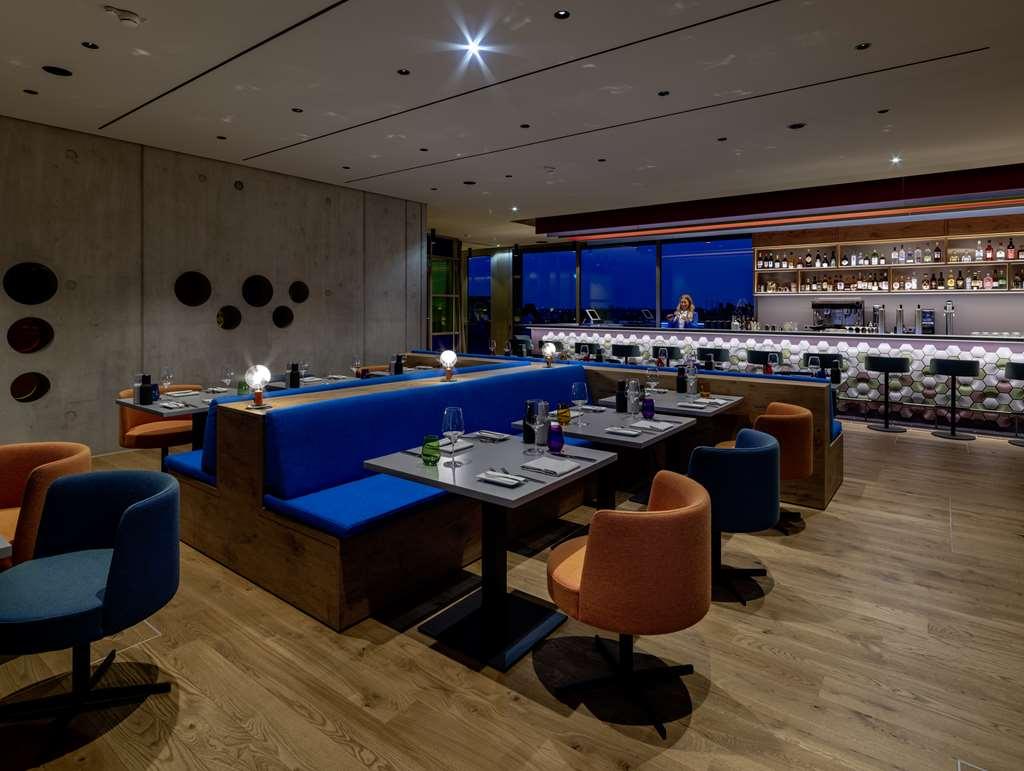 B'Mine Hotel Duesseldorf Ресторан фото