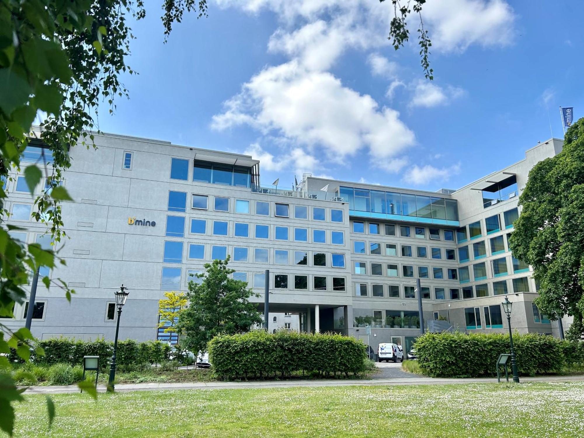B'Mine Hotel Duesseldorf Екстер'єр фото